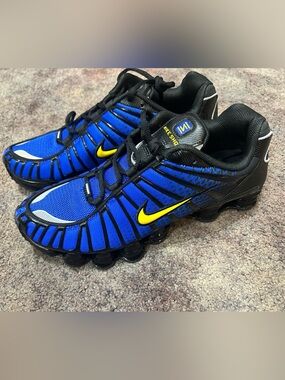 Nike Shox TL
Black